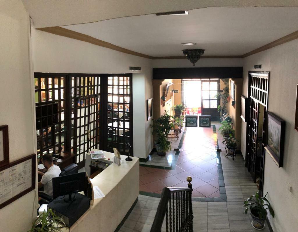 Hotel La Yedra Antequera Buitenkant foto